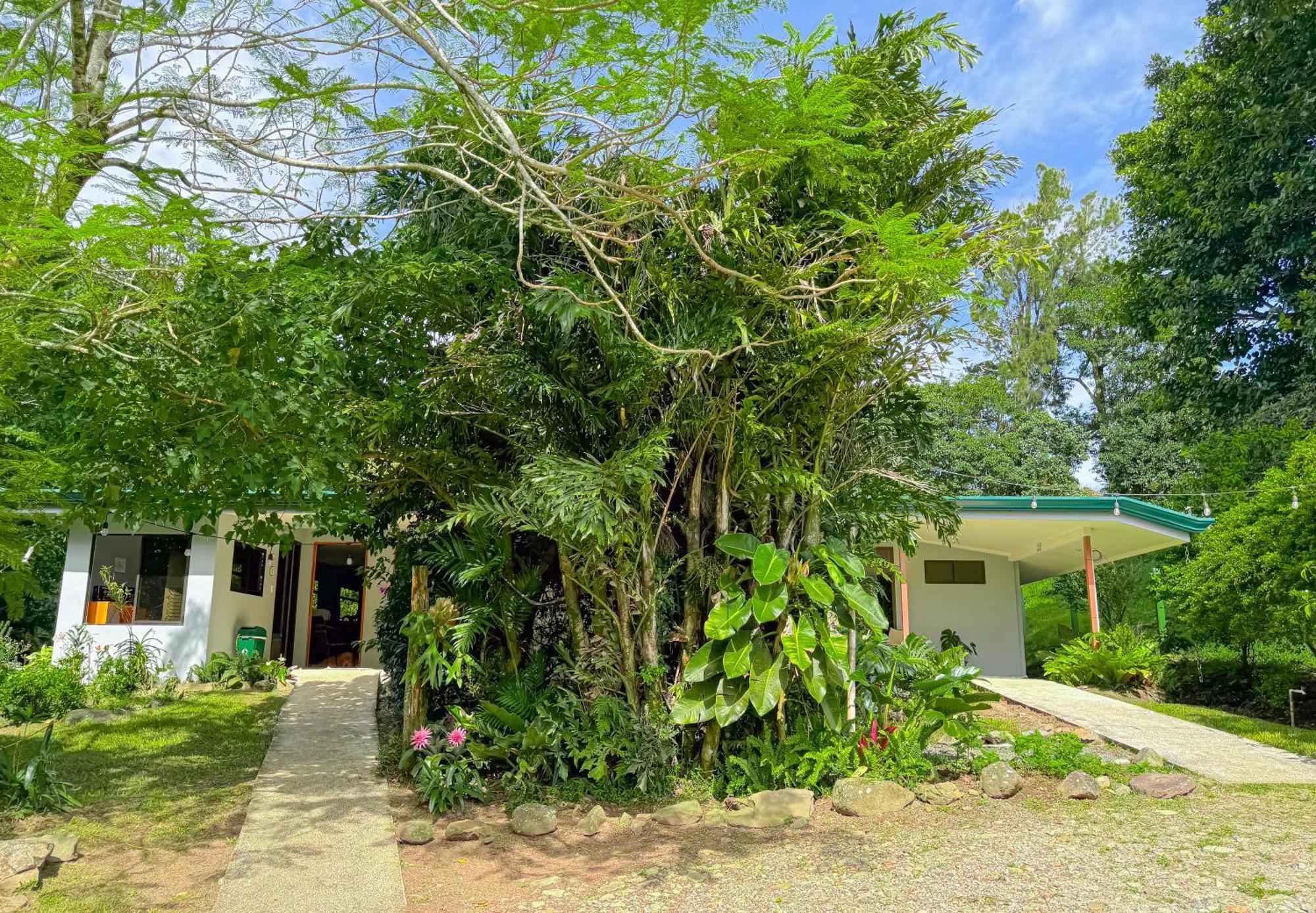 Casa Rayo De Luna Monteverde Exterior photo